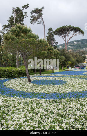Genova, Italia. 26 aprile 2018 Fiori e piante ornamentali mostra chiamata Euroflora, nei parchi di Nervi di Genova. Credito: Fabio lotti/Alamy Live News Foto Stock