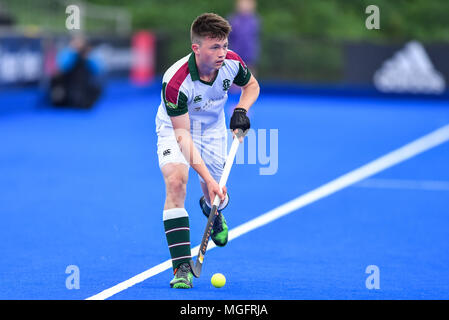 Londra, Regno Unito. 28 apr, 2018. Zach Wallace di Surbiton in azione durante MHL Semi-Final 2 tra Surbiton (2nd) v Beeston (3rd) del 2018 Inghilterra Hockey League finale del Sabato, 28 aprile 2018. Londra, Inghilterra. Credito: Taka Wu/Alamy Live News Credito: Taka Wu/Alamy Live News Foto Stock