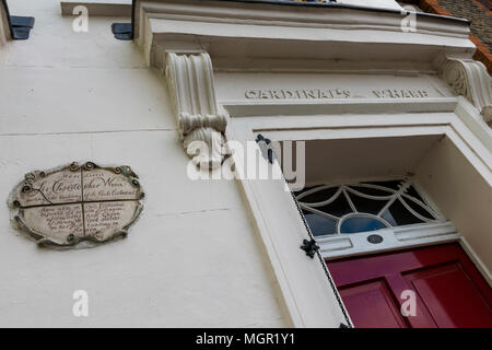 Cardinali wharf la casa di Sir Christopher Wren sulla riva sud del Tamigi nella città capitale di Londra. Grandi architetti luogo storico Foto Stock