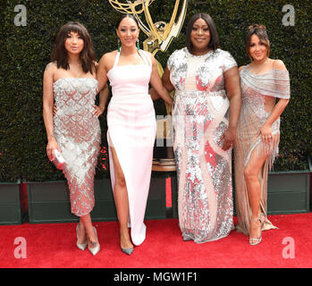 Pasadena, CA, Stati Uniti d'America. 29 apr, 2018. 29 Aprile 2018 - Pasadena, California - Jeannie Mai, Tamera Mowry-Housley, Loni amore, Adrienne Houghton. Quarantacinquesimo Giorno annuale Emmy Awards tenutosi a Pasadena Civic Center. Photo credit: Birdie Thompson/AdMedia Credito: Birdie Thompson/AdMedia/ZUMA filo/Alamy Live News Foto Stock