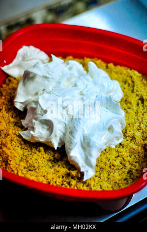 Realizzazione di torta pop Foto Stock