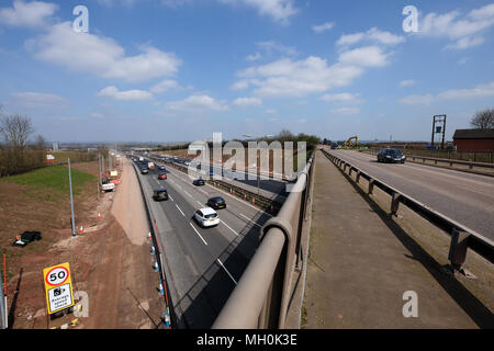 Il traffico sulla autostrada m1 in Leicestershire Foto Stock