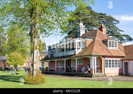 Scuola cricket pavilion al Wellington College di Crowthorne, Berkshire, Regno Unito Foto Stock