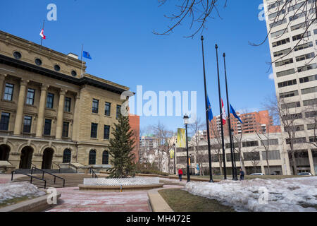 McDougall Center in downtown Calgary, Alberta serve come un governo provinciale ufficio e spazio per riunioni. Essa è stata designata una risorsa storica dopo Foto Stock