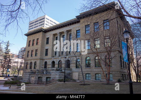 McDougall Center in downtown Calgary, Alberta serve come un governo provinciale ufficio e spazio per riunioni. Essa è stata designata una risorsa storica dopo Foto Stock