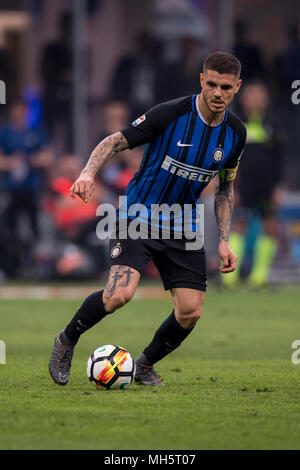 Mauro Emanuel Icardi Rivero Fonseca Nacimiento di Inter durante l'italiano 'Serie A' match tra Inter 2-3 Juventus a Giuseppe Meazza on April 28, 2018 di Milano, Italia. (Foto di Maurizio Borsari/AFLO) Foto Stock