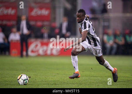 Blaise Matuidi della Juventus durante l'italiano 'Serie A' match tra Inter 2-3 Juventus a Giuseppe Meazza on April 28, 2018 di Milano, Italia. (Foto di Maurizio Borsari/AFLO) Foto Stock