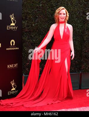 Camryn Grimes presso gli arrivi per il quarantacinquesimo giorno annuale Emmy Awards, Pasadena Civic Center, Pasadena, CA, 29 aprile 2018. Foto di: Priscilla concedere/Everett Collection Foto Stock