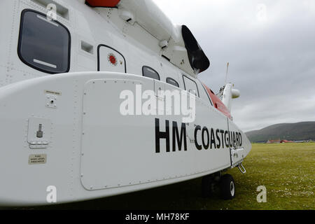 Insegne su un REGNO UNITO Coast Guard Salvataggio in elicottero del Maritime Coastguard Agency Foto Stock