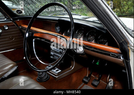 1968 BMW CS - E9 o nuovi sei' chclassic tedesco coupe Foto Stock