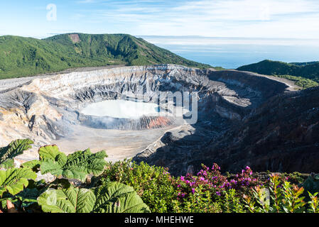 Vulcano Poas in Costa Rica Foto Stock