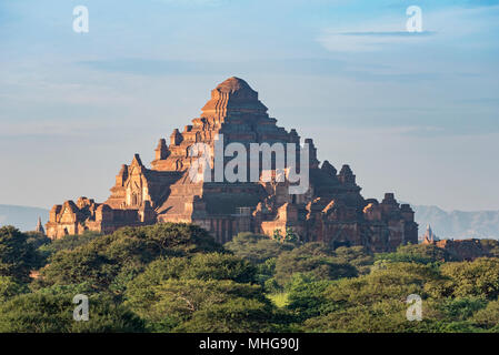 Tempio Dhammayangyi, Bagan, Myanmar (Birmania) Foto Stock