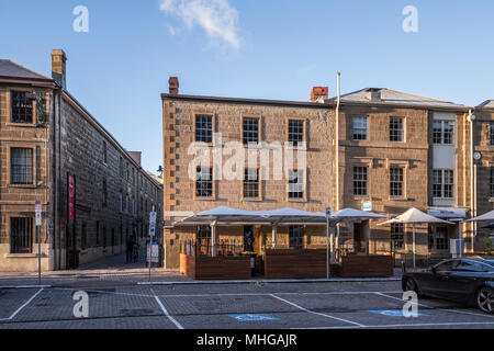 Salamanca Place, lo storico Battery Point, all'alba, Hobart Foto Stock