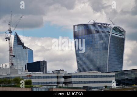 Emirates funivia e il MBNA Thames Clipper Foto Stock