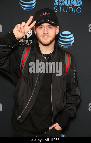 Bala Cynwyd, PA, Stati Uniti d'America. Il 1 maggio, 2018. Bazzi raffigurata la visita Q 102 performance studio in Bala Cynwyd, Pa il 1 maggio 2018 Credit: Star Shooter/media/punzone Alamy Live News Foto Stock