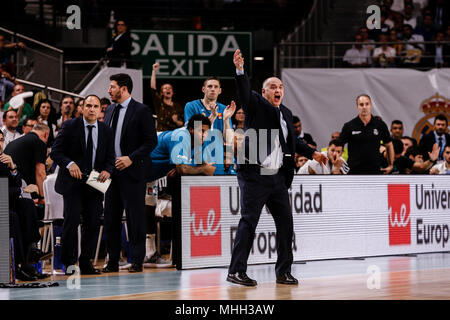 Centro Wizink, Madrid, Spagna. Xxv Aprile, 2018. La Turkish Airlines Eurolega di basket, Real Madrid Baloncesto contro il Panathinaikos Superfoods Atene; Pablo Laso allenatore del Real Madrid Baloncesto Credito: Azione Sport Plus/Alamy Live News Foto Stock