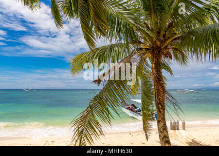 Alona Beach Bohol filippine il 20 aprile 2018 la struttura Alona Beach Foto Stock