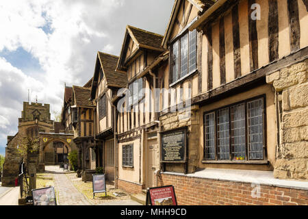 Edifici medievali del Signore Leyster ospedale. Cancello a ovest, Warwick, Warwickshire, West Midlands, Inghilterra, Regno Unito, Gran Bretagna Foto Stock