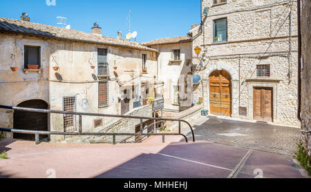 Toffia, borgo rurale in provincia di Rieti Lazio, Italia. Foto Stock