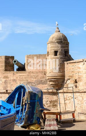 Cittadella fortificata e pareti in Essouira Marocco Foto Stock