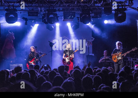 Londra, Regno Unito. Il 2 maggio 2018. Ragazza di capra performing live on stage presso il garage a Londra. Foto Data: Mercoledì 2 Maggio, 2018. Foto: Roger Garfield/Alamy Live News Foto Stock