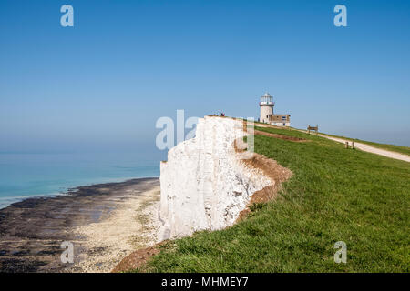 Belle Tout faro, noto anche come Belle Toute, viene decommissionata faro di Beachy Head, East Sussex, l'Inghilterra del Sud, GB, Regno Unito Foto Stock