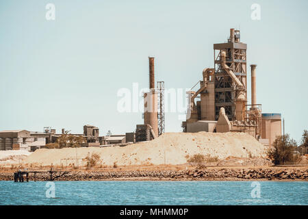 Impianto di cemento in Port Adelaide, Australia del Sud Foto Stock