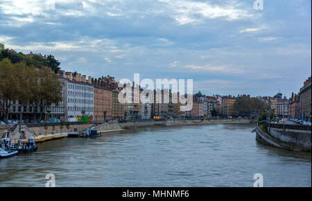 Lione città sulle rive del fiume Saone - Francia Foto Stock