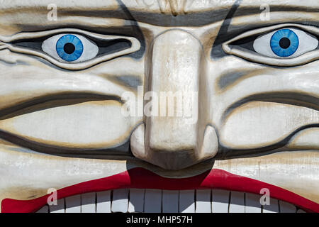 MELBOURNE, Australia - 16 agosto 2017 - Melbourne Luna Park è uno storico parco divertimenti aperto il 13 dicembre 1912 Foto Stock