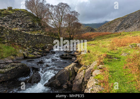 Torver Beck a Banishead cava nel Parco nazionale del Lake District vicino Torver, Cumbria, Inghilterra. Foto Stock