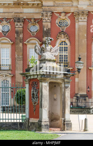 Stone garitta presso il nuovo palazzo nel Parco Sanssouci. Potsdam. Germania Foto Stock