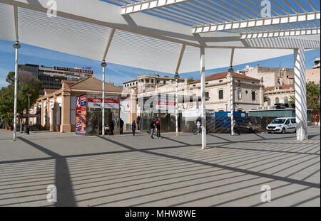Palma di Mallorca, Spagna. 2018. Il Plaza Espanya al di fuori della stazione internazionale di Palma di Mallorca Foto Stock