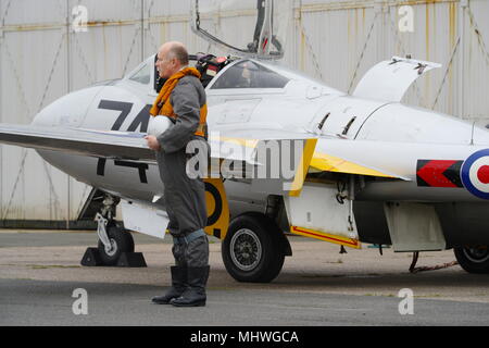 De Havilland Vampire, T11, WZ507, G-VTII, aeroporto di Coventry, Inghilterra, Regno Unito. Foto Stock