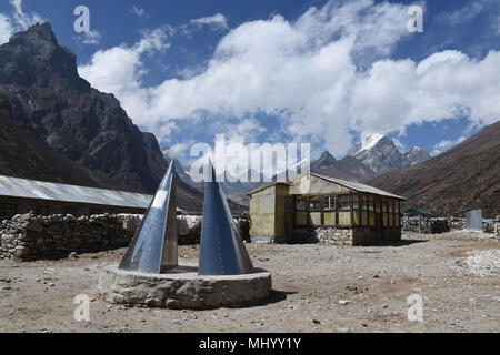 Everest Memorial in Pheriche, Nepal Foto Stock