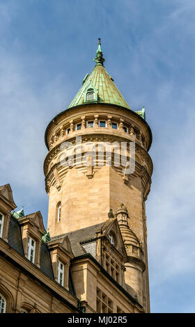 Una torre nella città di Lussemburgo Foto Stock