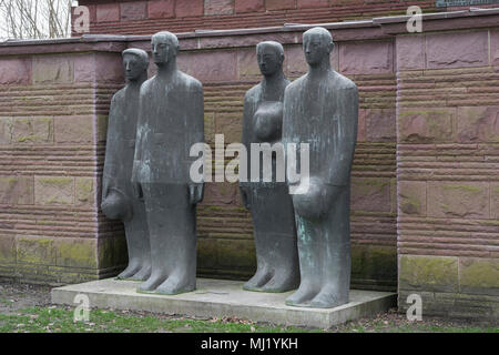 Cimitero militare tedesco Langemark, redesign 2015, Memorial lutto soldati, Prima Guerra Mondiale, Langemark Poelkapelle Foto Stock