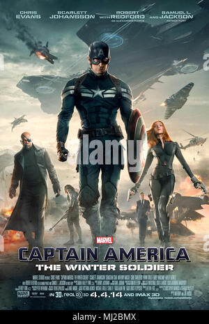 Captain America: il Winter Soldier (2014) diretto da Antonio Russo e Joe Russo e interpretato da Chris Evans, Samuel L. Jackson e Scarlett Johansson. Capitan America e la Vedova Nera assumere l'assassino noto come la Winter Soldier. Foto Stock