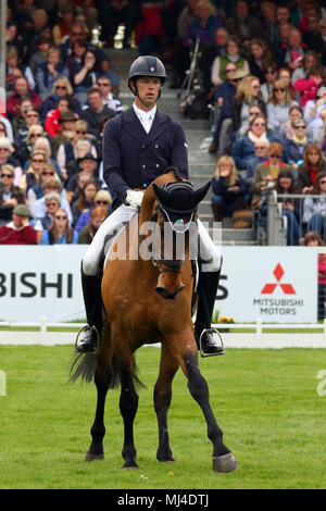 Badminton; Gloucestershire, Regno Unito. Il 4 maggio 2018. William Coleman da Stati Uniti OBOS equitazione O'Reilly giacente al settimo posto dopo il dressage al giorno due del Badminton Horse Trials 2018. Credito: Stephen Davis/Alamy Live News Foto Stock