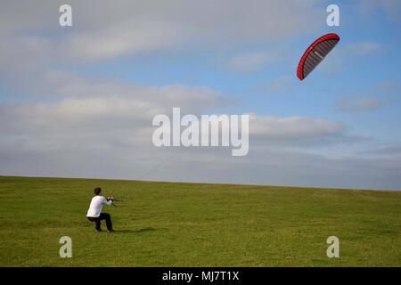 Aquiloni un proiettile kite uno Cleeve Hill Foto Stock