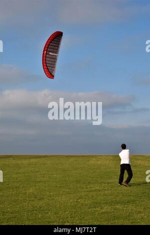 Aquiloni un proiettile kite uno Cleeve Hill Foto Stock