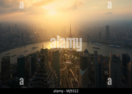 Lo skyline di Shanghai city scape, Shanghai luajiazui finanza e al quartiere degli affari della zona commerciale dello skyline di Shanghai, Cina Foto Stock