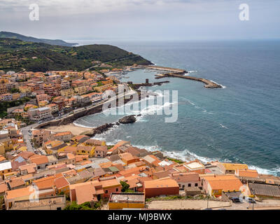 Dintorni della città medievale di Castelsardo nel nord della Sardegna Foto Stock