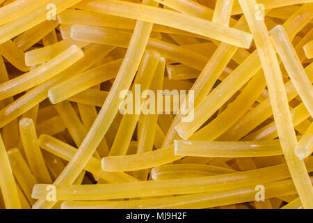 Immagine di sfondo di farina cruda prodotto vermicelli corto Foto Stock