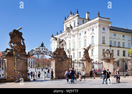 Matyasova brana, Arcibiskupsky palac, Prazsky hrad (UNESCO), Praha, Ceska republika Foto Stock