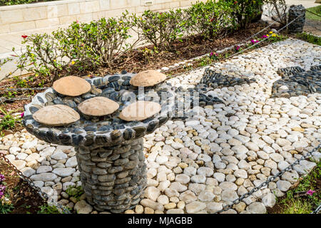 Giardino della Chiesa delle beatitudini dove Gesù predicava il sermone della montagna. Foto Stock