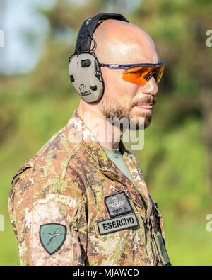 Occhiali clearance esercito italiano