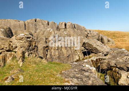 Immagine di panorama di Runscar cicatrice sul Blea Moor vicino a Ribblehead nel Yorkshire Dales National Park, il Yorkshire, Inghilterra. 19 Aprile 2018 Foto Stock