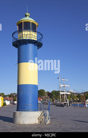 Il vecchio Eckernförder faro nel porto di Eckernförde, SCHLESWIG-HOLSTEIN, Germania settentrionale, Germania, Foto Stock