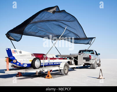 L'auto-costruito auto racing, Bonneville Speed Week, fantastica Salt Lake, Utah, Stati Uniti d'America Foto Stock