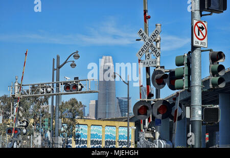 Viste della torre di Salesforce a San Francisco, California Foto Stock